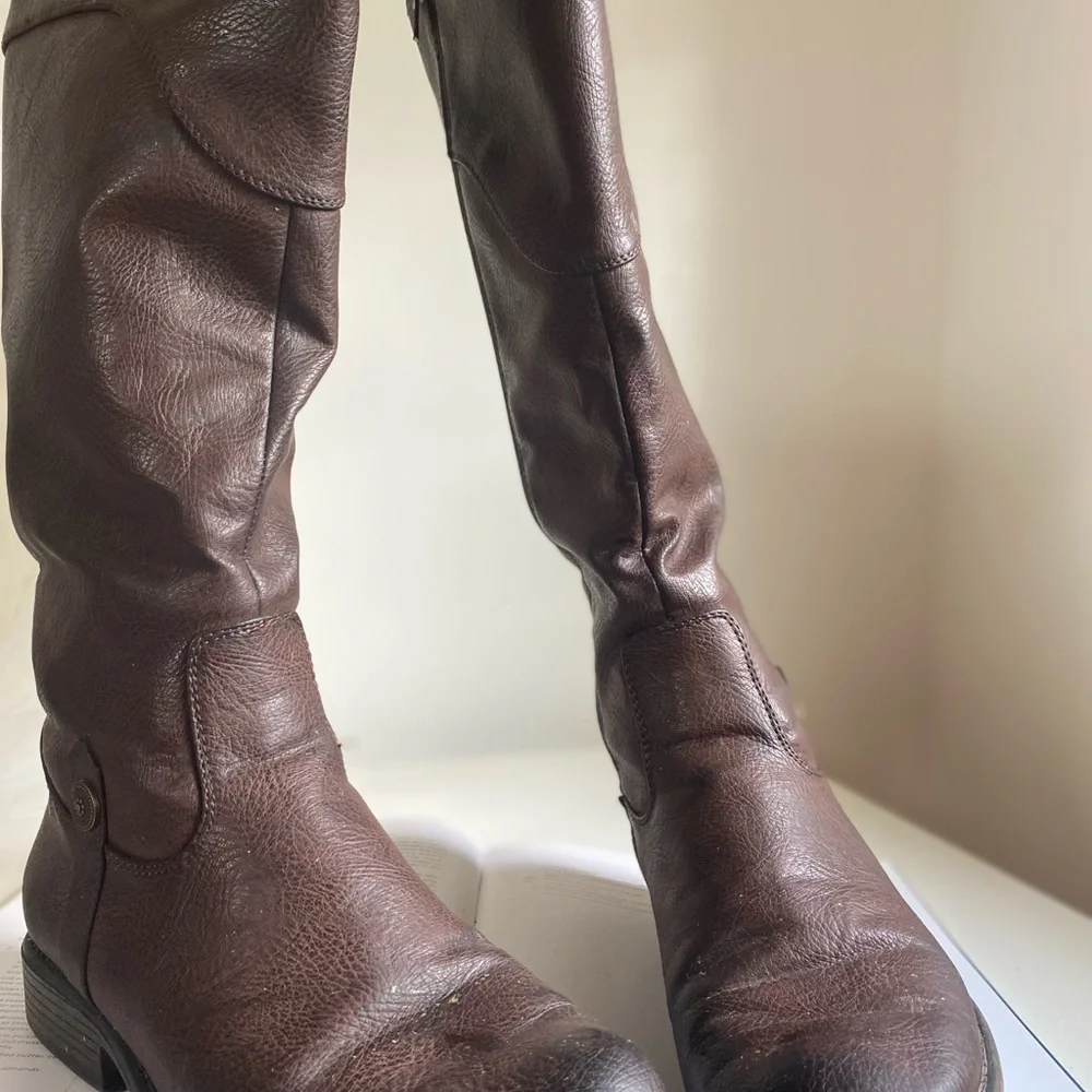 Unr8ed women chocolate brown leather boots 7M Tall Riding Boots Leather